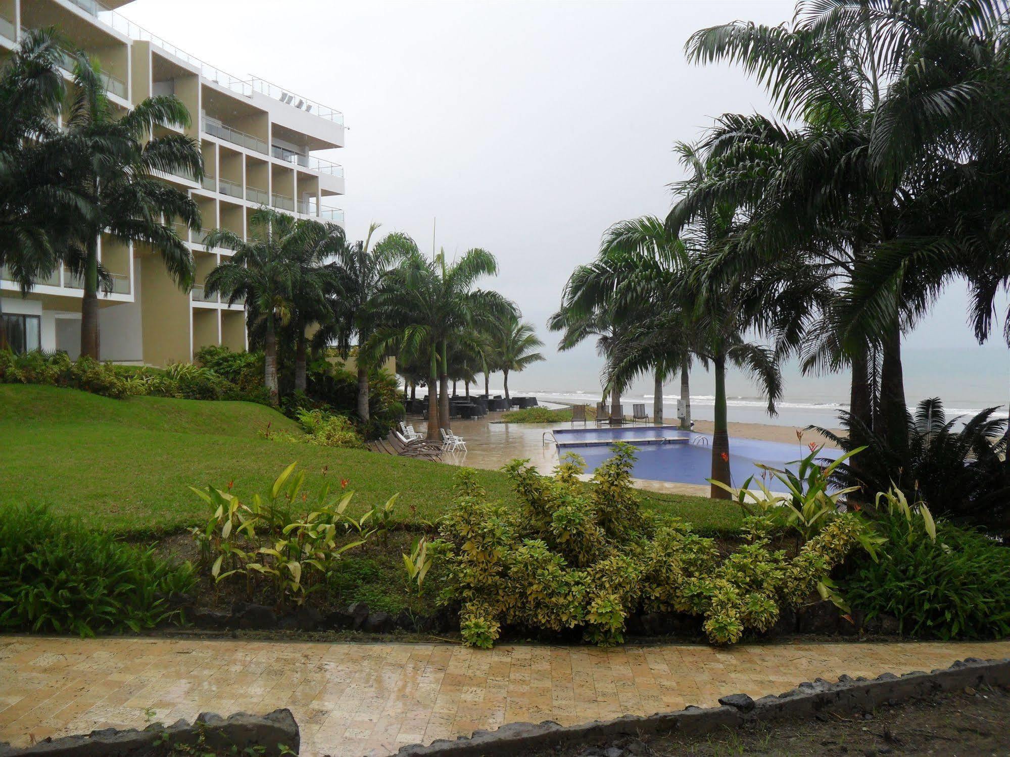טונסופה Hotel Makana Resort מראה חיצוני תמונה